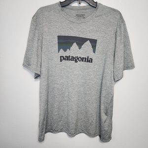 Patagonia capilene daily base layer grey graphic top size xl